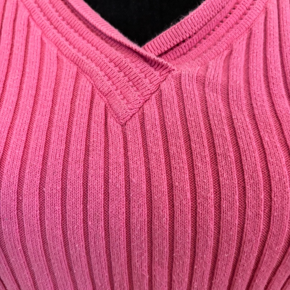 Y2K 2000s Eagle’s Eye Pink Coquette V-Neck Ribbed Sweater Knit Top - Medium - Picture 3 of 16